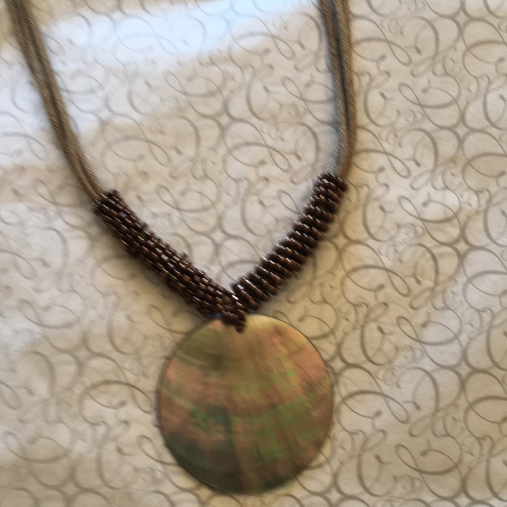 Lia Sophia mother of Pearl pendant necklace